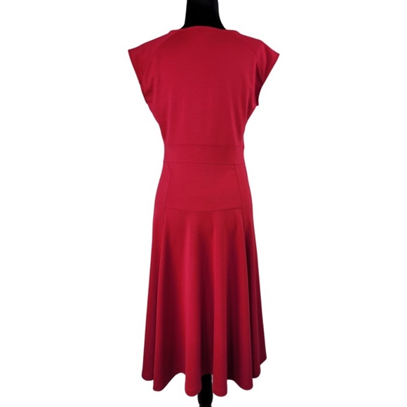 Land’s End Woman’s red fit & flare dress size 6-8 - Picture 10 of 10